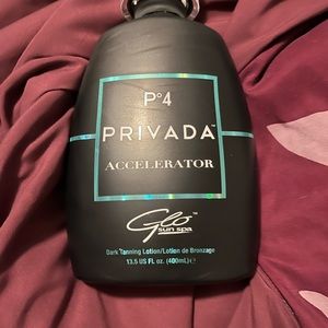 Privada Tanning Lotion unopened